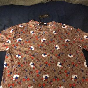 UA Gucci shirt